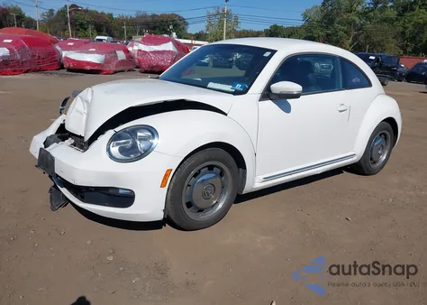 2012 Volkswagen Beetle 2.5L из США, поврежденный, VIN 3VWJP7AT6CM638298